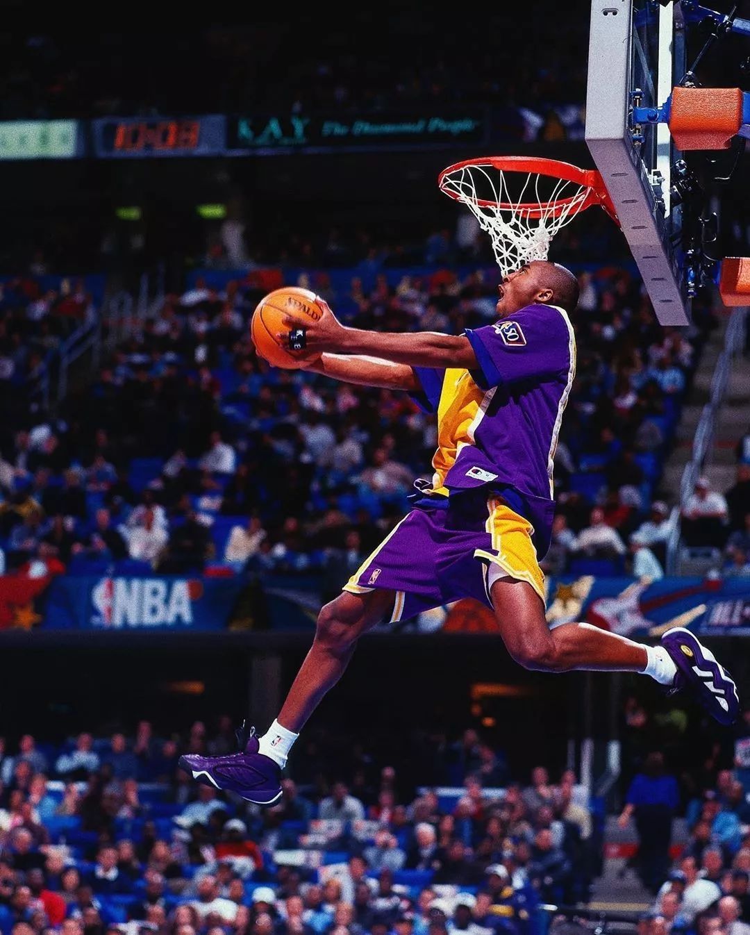 62次，巴萨是本赛季五大联赛对手被判越位次数最多的球队